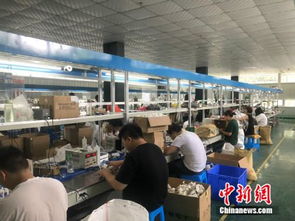 下楼就能上班 陕西平利社区小工厂成就扶贫大产业